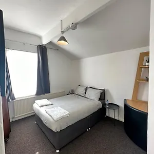 Homestay Clifton Street, Middlesbrough